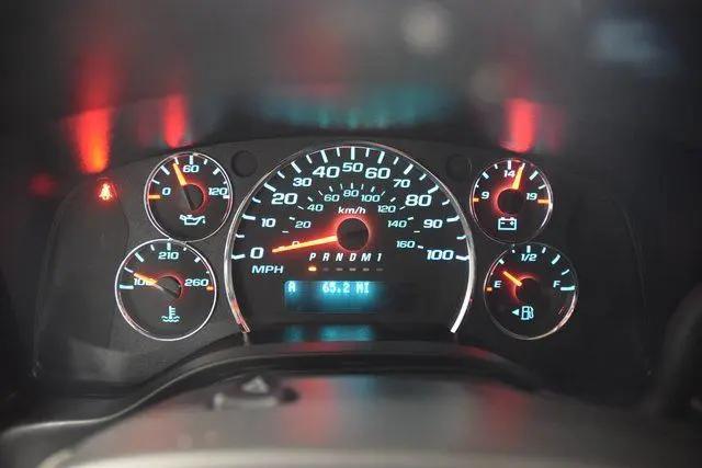 2025 Chevrolet Express Cargo Van RWD 2500 Regular Wheelbase WT
