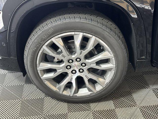 2026 GMC Acadia Denali AWD