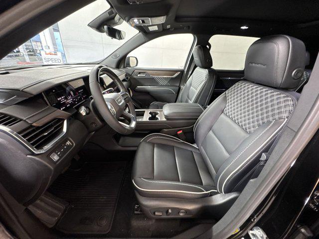 2026 GMC Acadia Denali AWD