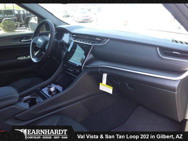 2025 Jeep Grand Cherokee Altitude X 4x4