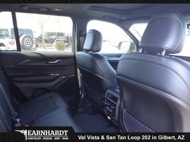 2025 Jeep Grand Cherokee Altitude X 4x4