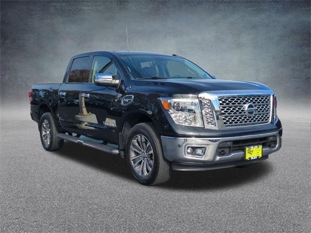 2017 Nissan TITAN SL 2017 Nissan TITAN SL