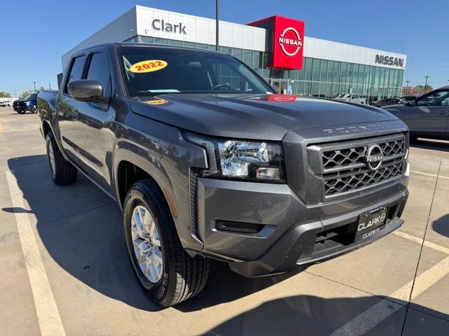 2022 Nissan Frontier Crew Cab SV 4x2
