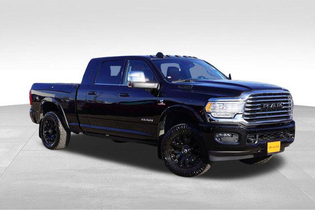 2023 RAM 3500 Limited Longhorn Mega Cab 4x4 64 Box