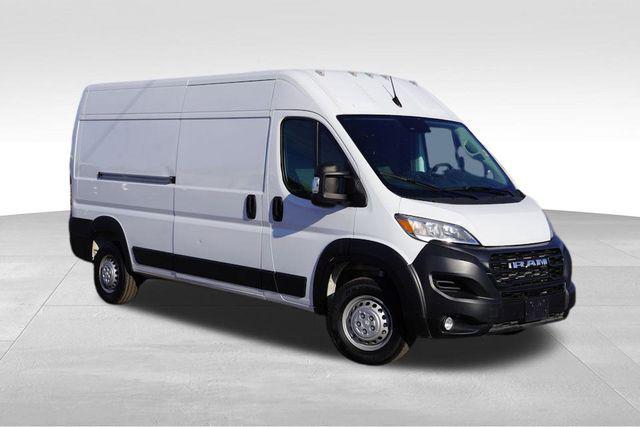 2025 RAM ProMaster 2500 Cargo Van Tradesman High Roof 159 WB w/Pass Seat