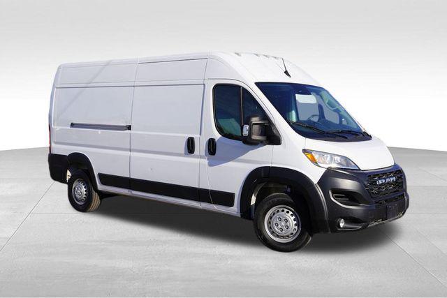 2025 RAM ProMaster 2500 Cargo Van Tradesman High Roof 159 WB w/Pass Seat