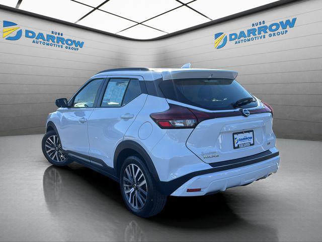 2021 Nissan Kicks SR Xtronic CVT