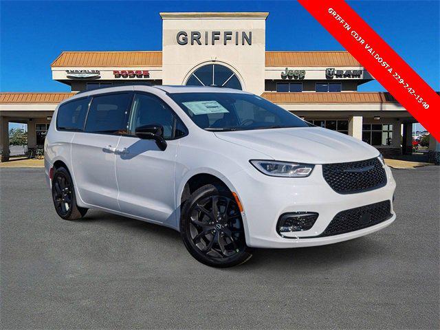 2026 Chrysler Pacifica PACIFICA LIMITED AWD