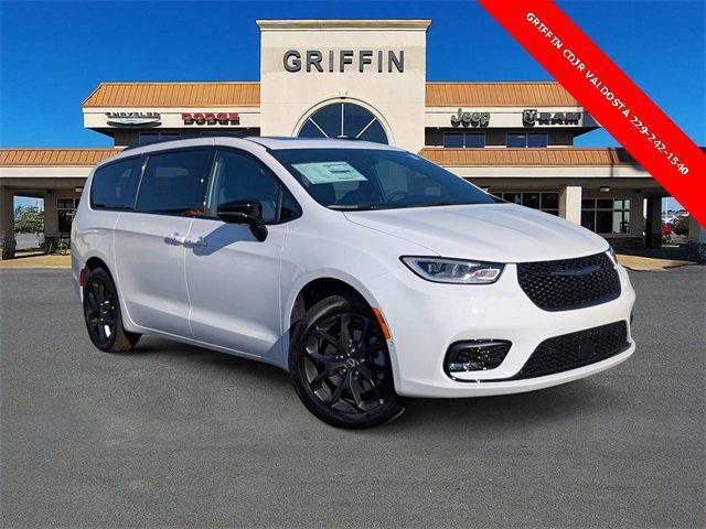 2026 Chrysler Pacifica PACIFICA LIMITED AWD