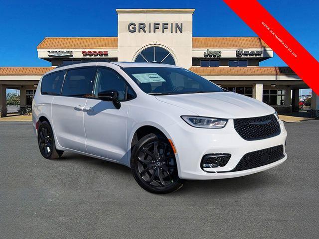 2026 Chrysler Pacifica PACIFICA LIMITED AWD