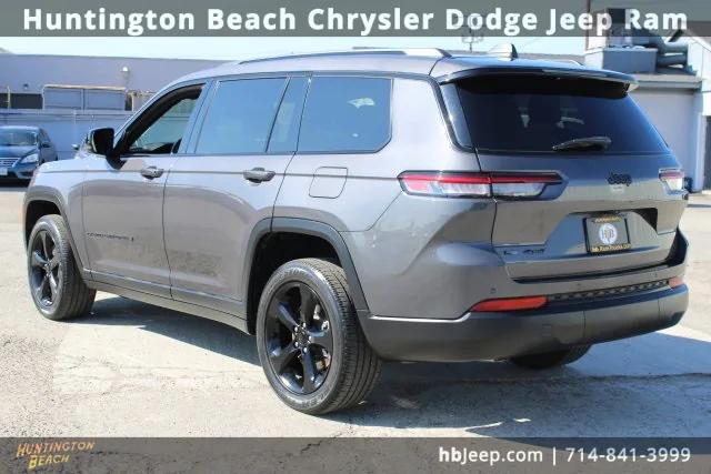 2022 Jeep Grand Cherokee L Altitude 4x4 2022 Jeep Grand Cherokee L Altitude 4x4