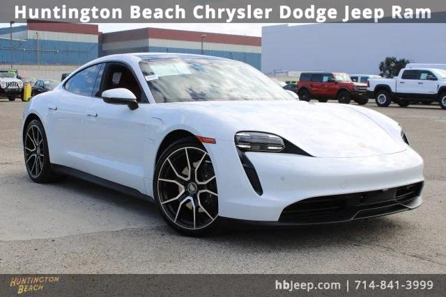 2022 Porsche Taycan Base 2022 Porsche Taycan Base