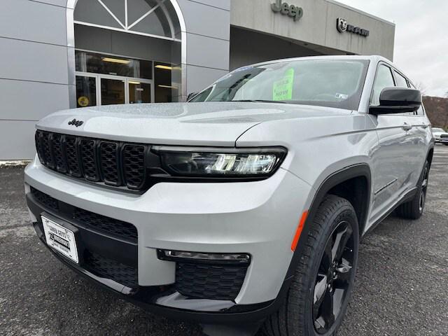 2023 Jeep Grand Cherokee L Limited 4x4 2023 Jeep Grand Cherokee L Limited 4x4