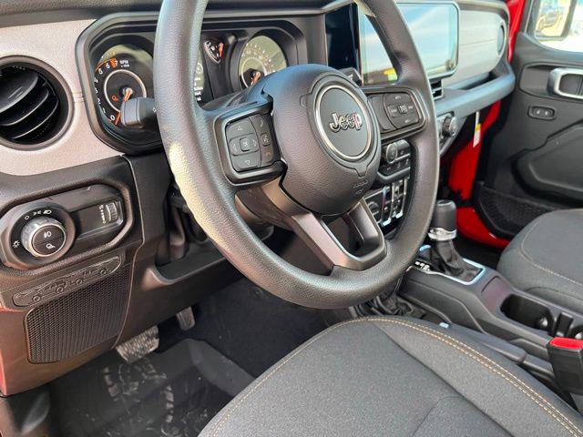 2026 Jeep Gladiator Sport