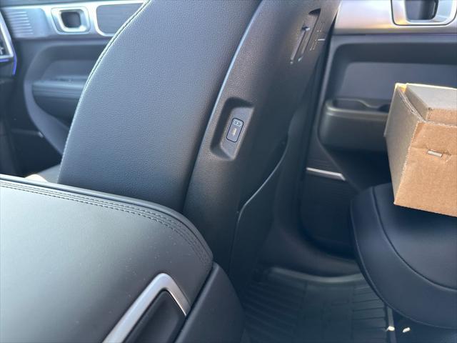 2026 Hyundai Santa Fe Hybrid Limited 7 Passenger