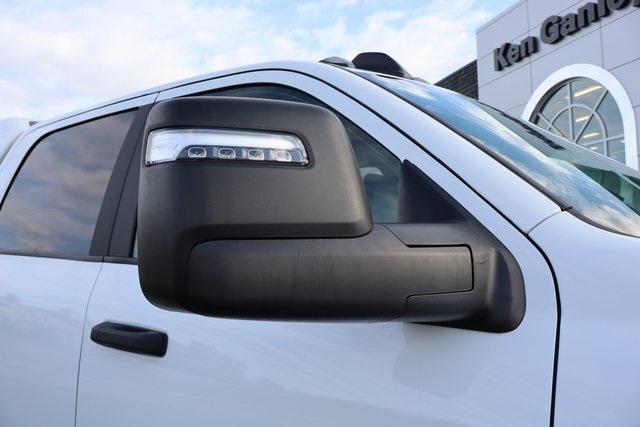 2024 RAM 2500 Big Horn Crew Cab 4x4 64 Box 2024 RAM 2500 Big Horn Crew Cab 4x4 64 Box