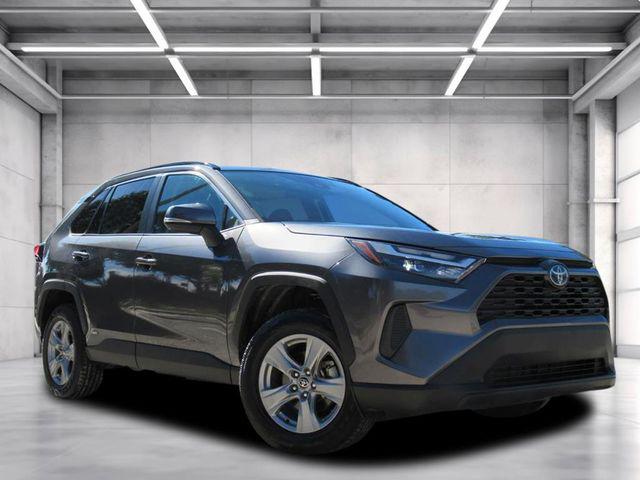 2022 Toyota RAV4 Hybrid XLE 2022 Toyota RAV4 Hybrid XLE