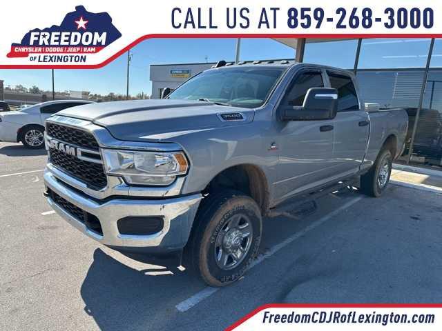 2023 RAM 3500 Tradesman Crew Cab 4x4 64 Box 2023 RAM 3500 Tradesman Crew Cab 4x4 64 Box