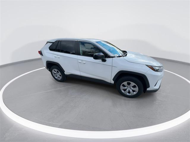 2024 Toyota RAV4 LE 2024 Toyota RAV4 LE