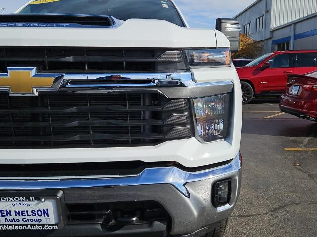 2024 Chevrolet Silverado 2500HD 4WD Crew Cab Standard Bed LT