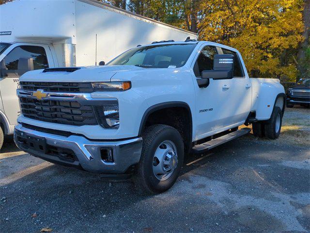 2025 Chevrolet Silverado 3500HD 4WD Crew Cab Long Bed LT 2025 Chevrolet Silverado 3500HD 4WD Crew Cab Long Bed LT