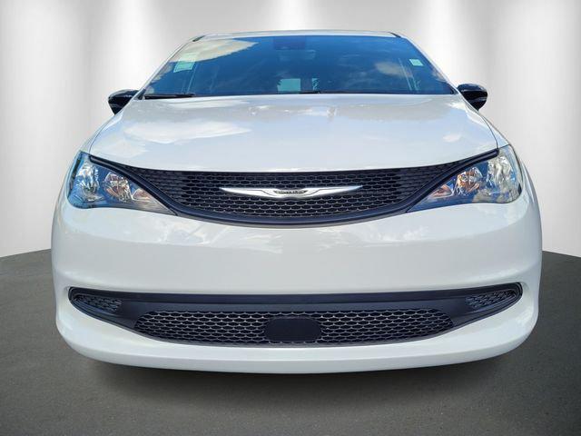 2026 Chrysler Voyager VOYAGER LX