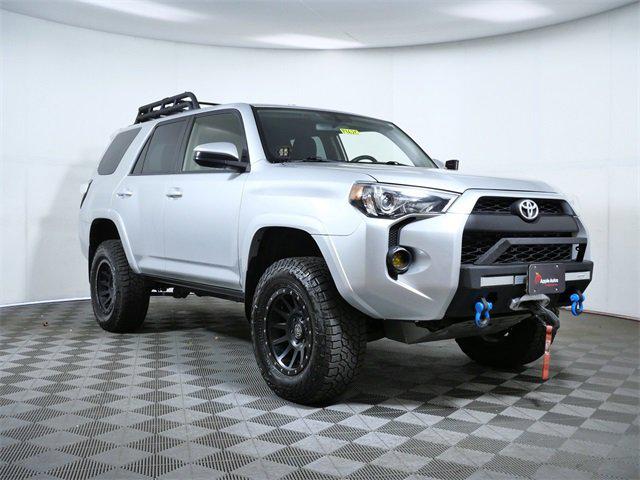2014 Toyota 4Runner SR5 2014 Toyota 4Runner SR5
