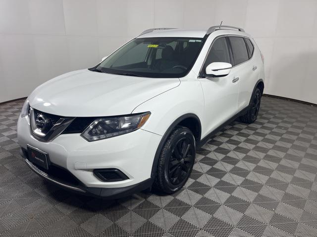 2016 Nissan Rogue SV 2016 Nissan Rogue SV