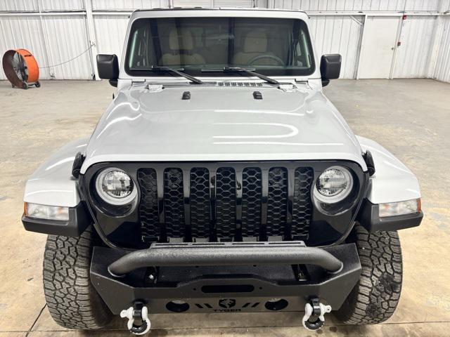 2023 Jeep Gladiator Willys 4x4 2023 Jeep Gladiator Willys 4x4