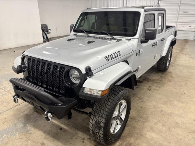2023 Jeep Gladiator Willys 4x4 2023 Jeep Gladiator Willys 4x4