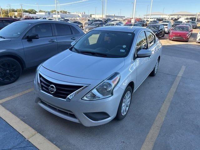 2018 Nissan Versa 1.6 SV 2018 Nissan Versa 1.6 SV