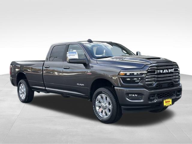 2026 RAM Ram 3500 RAM 3500 LARAMIE CREW CAB 4X4 8 BOX