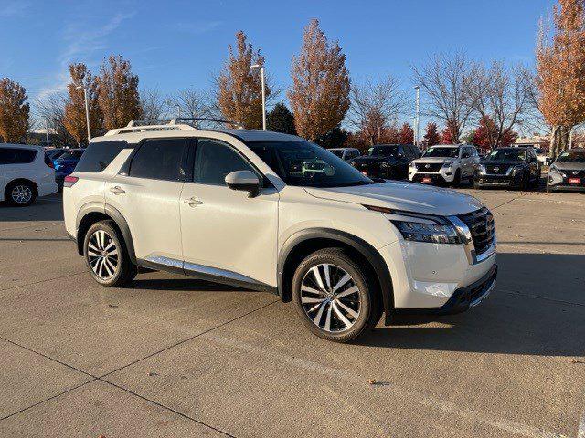 2024 Nissan Pathfinder Platinum 4WD
