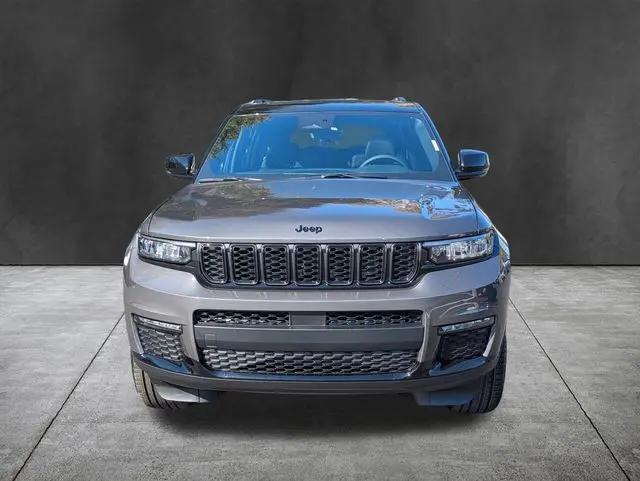 2025 Jeep Grand Cherokee L Limited 4x4