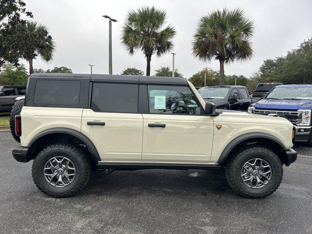 2025 Ford Bronco Badlands 4 Door Advanced 4x4