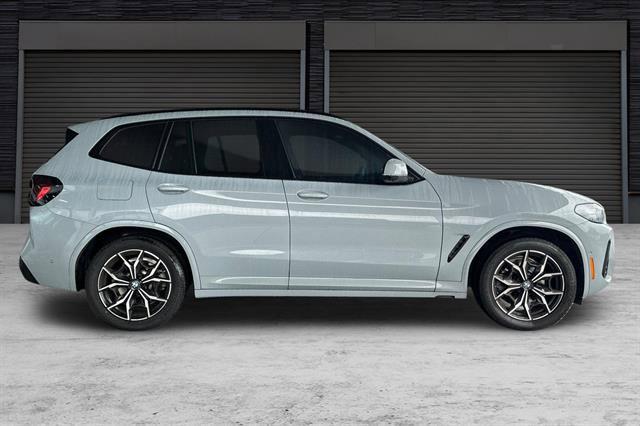 2023 BMW X3 xDrive30i 2023 BMW X3 xDrive30i