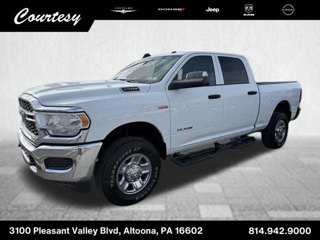 2022 RAM 2500 Tradesman Crew Cab 4x4 64 Box