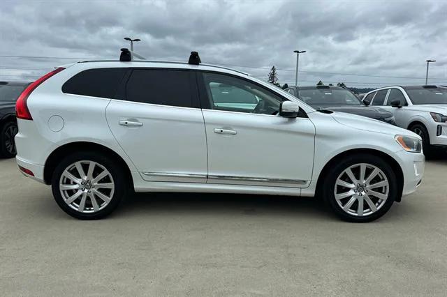 2017 Volvo XC60 T5 Inscription