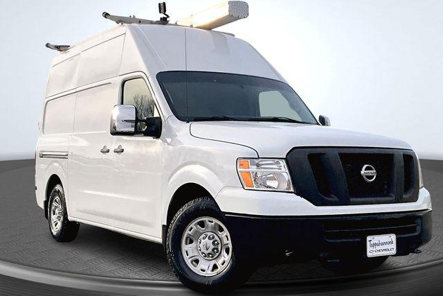 2021 Nissan 3500 SV High Roof V8