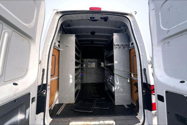 2021 Nissan 3500 SV High Roof V8