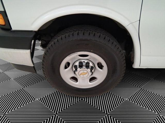 2024 Chevrolet Express Passenger RWD 3500 Extended Wheelbase LT