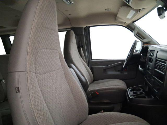 2024 Chevrolet Express Passenger RWD 3500 Extended Wheelbase LT