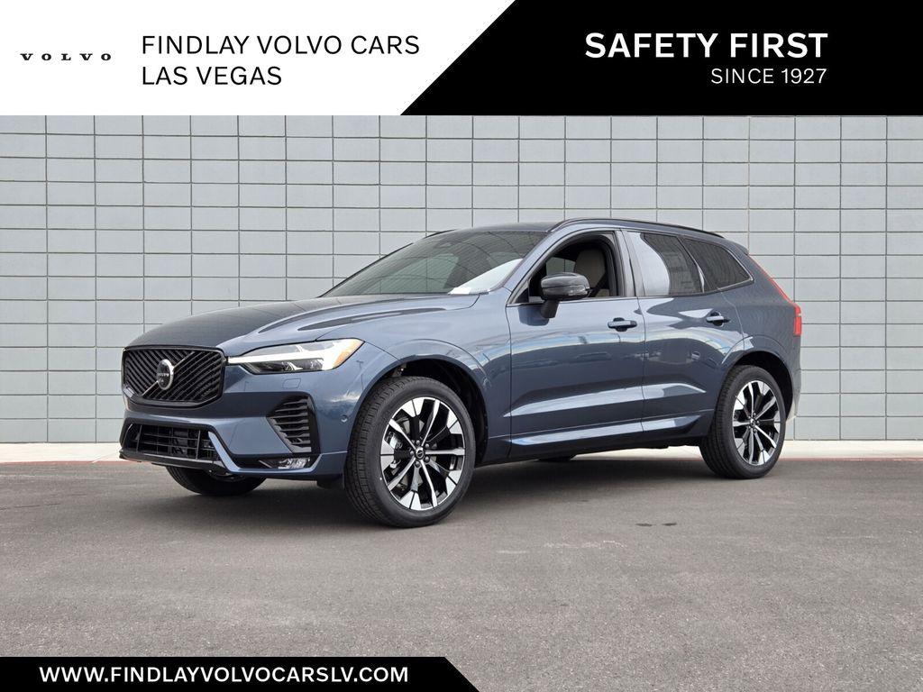 2026 Volvo XC60 Plus's photo