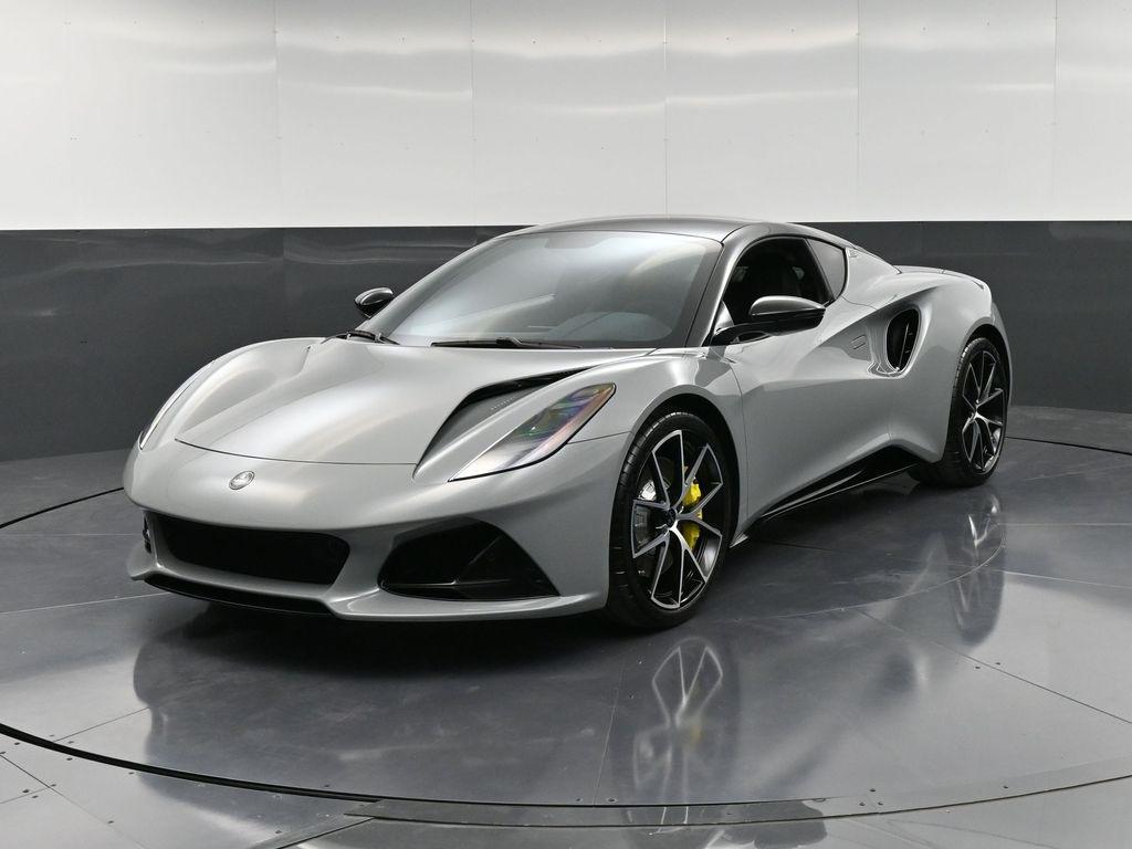 2025 Lotus Emira Base photo 2
