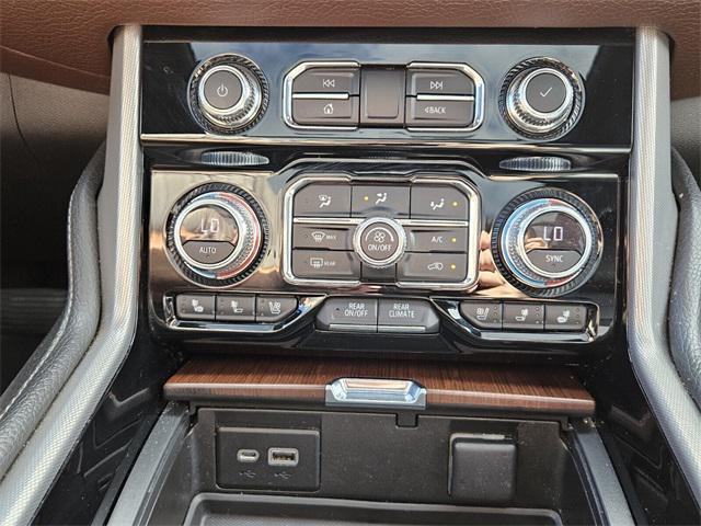 2021 GMC Yukon 4WD Denali
