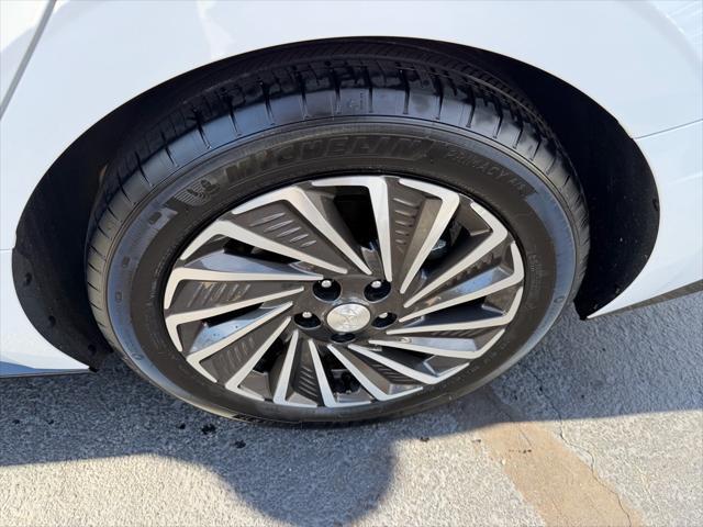 2023 Hyundai Sonata Hybrid SEL