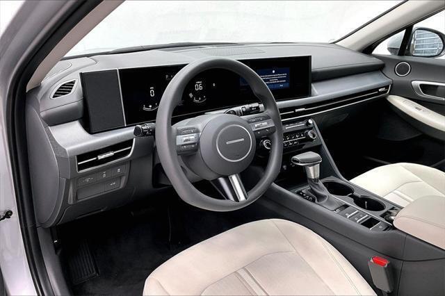 2025 Hyundai Sonata SE