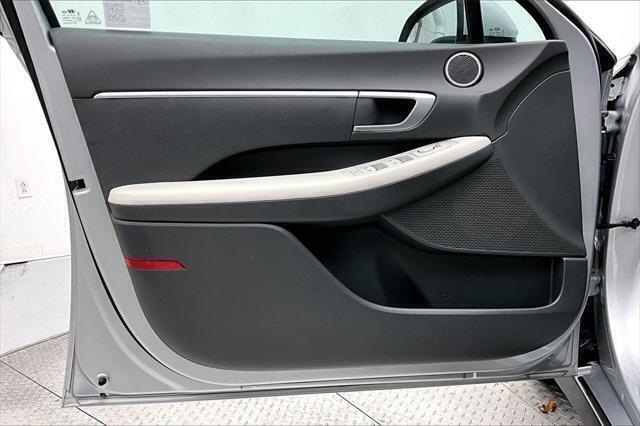 2025 Hyundai Sonata SE