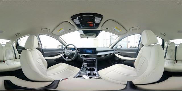 2025 Hyundai Sonata SE