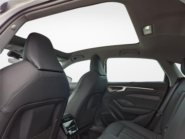 2026 Audi A6 Premium Plus quattro S tronic